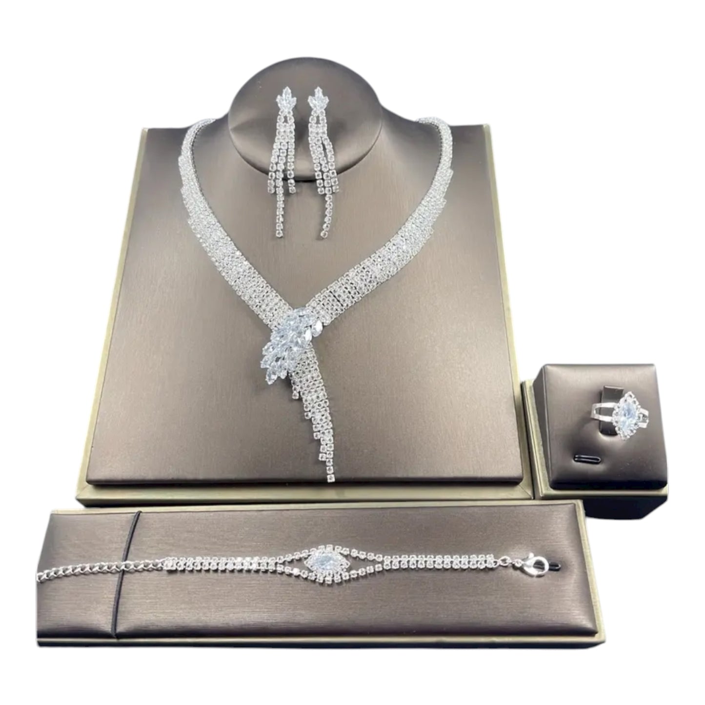 4-Piece Glam Crystal Jewelry Set – Necklace, Earrings, Bracelet & Ring